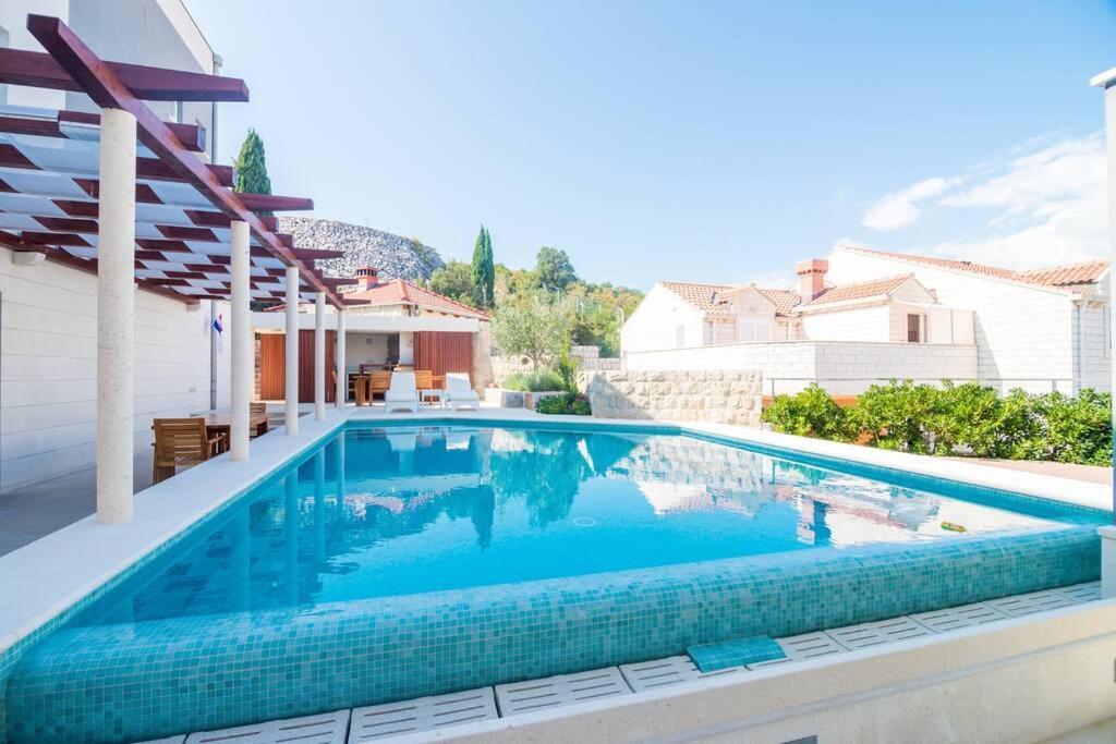 Modern Villa With Swimming Pool - Penthouse Dubrovnik Exterior foto